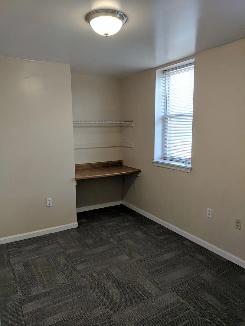255 Meyran Ave — Photo 3