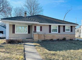 235 E Frances St, Appleton, WI 54911