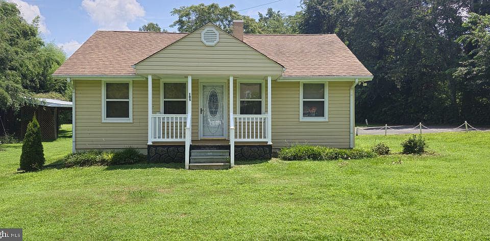 1st image of 105 Lorenzo Dr