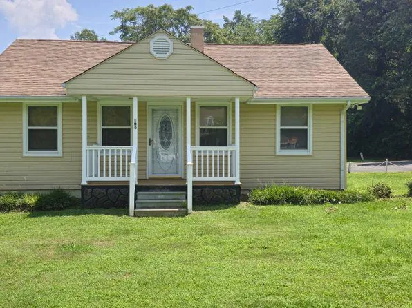 105 Lorenzo Dr, Fredericksburg, VA 22405