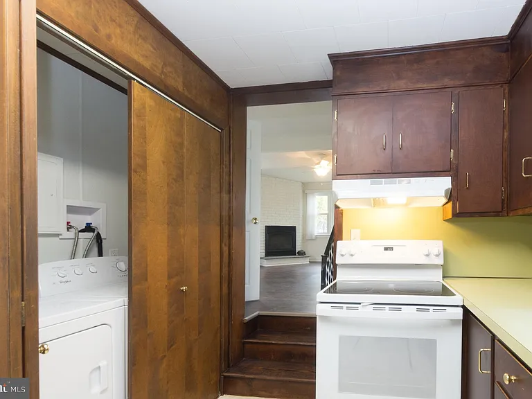 431 Main St #2 — Photo 7