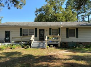 1207 Berry Ln, Tifton, GA 31794