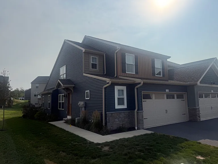 7223 White Oak Blvd — Photo 7