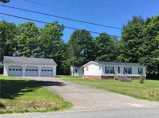 3081 W Chapman Rd, Mapleton, ME 04757