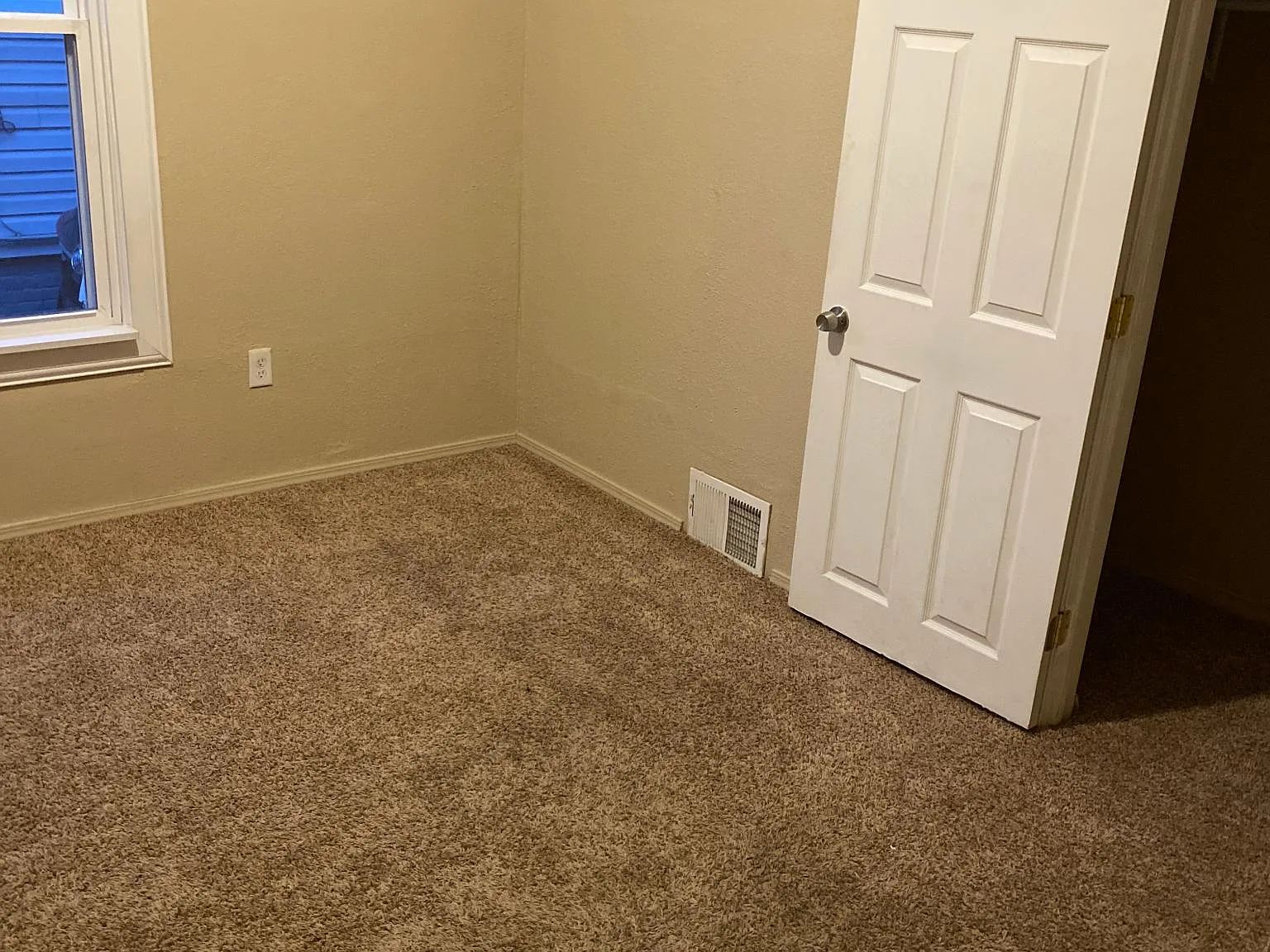 3 bed, 1332 sqft, $1,300 — Photo 3