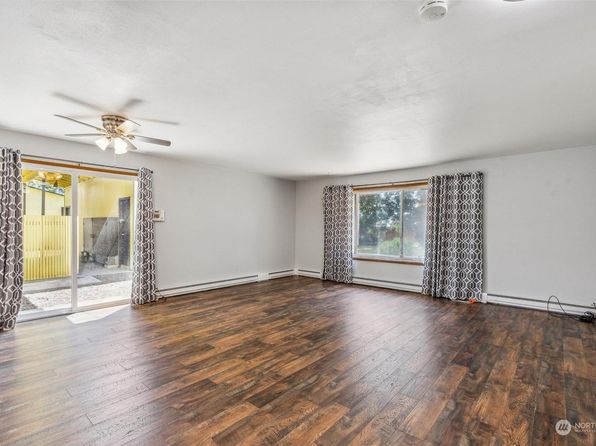 205 March St