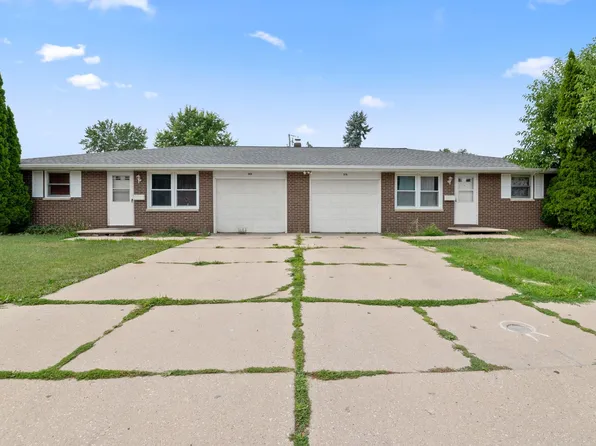 918 Schwartz St, Green Bay, WI 54302