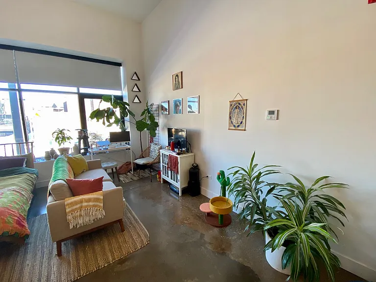 1961 N Milwaukee Ave #213 — Photo 8