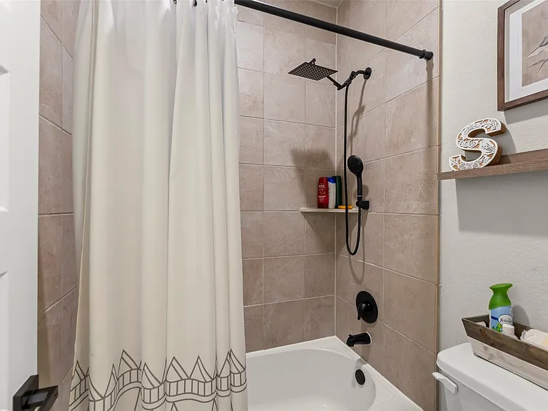 14911 Spring Forest Ln — Photo 22