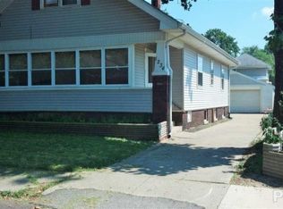 1234 E Seneca Pl, Peoria, IL 61603