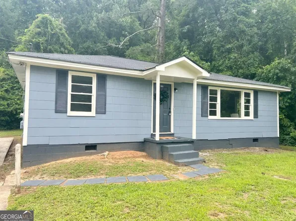 11 Blacks Bluff Rd SW, Rome, GA 30161