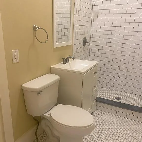 144 Gibbs St #1 — Photo 12