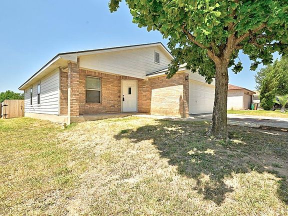 3rd image of 12509 Campana Dr