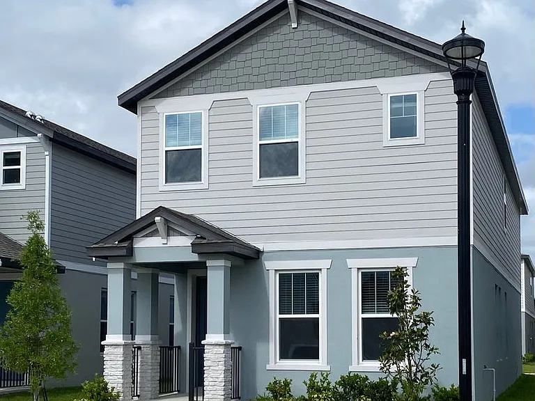 4512 Homestead Trl — Photo 1