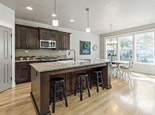 273 W Valentino St, Meridian, ID 83646