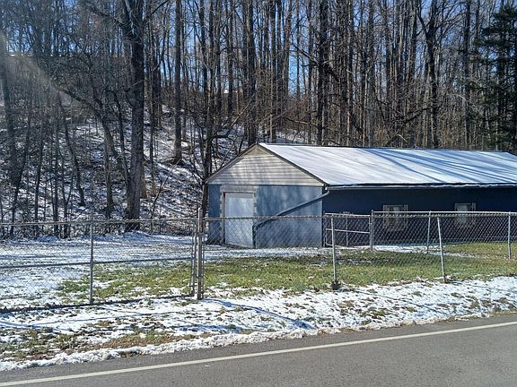 5th image of 2405 Clearwater Rd