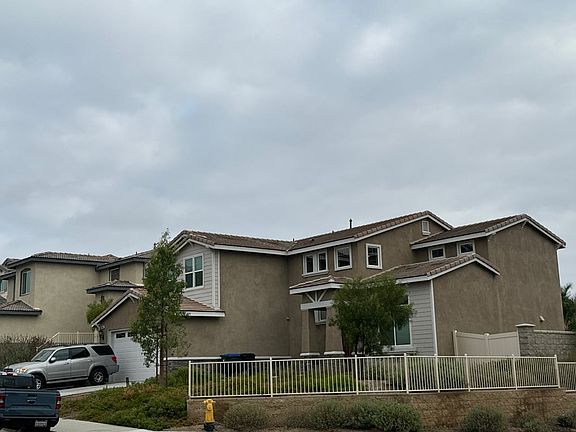 2nd image of 26886 Hamilton Ct