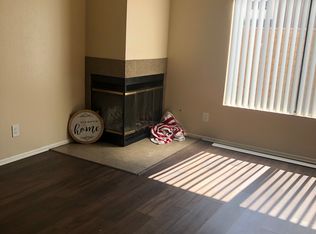 886 S Palmetto Ave, Ontario, CA 91762