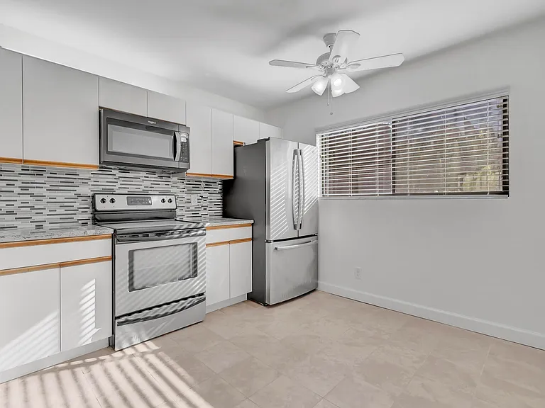 15364 Lakes Of Delray Blvd #45 — Photo 25