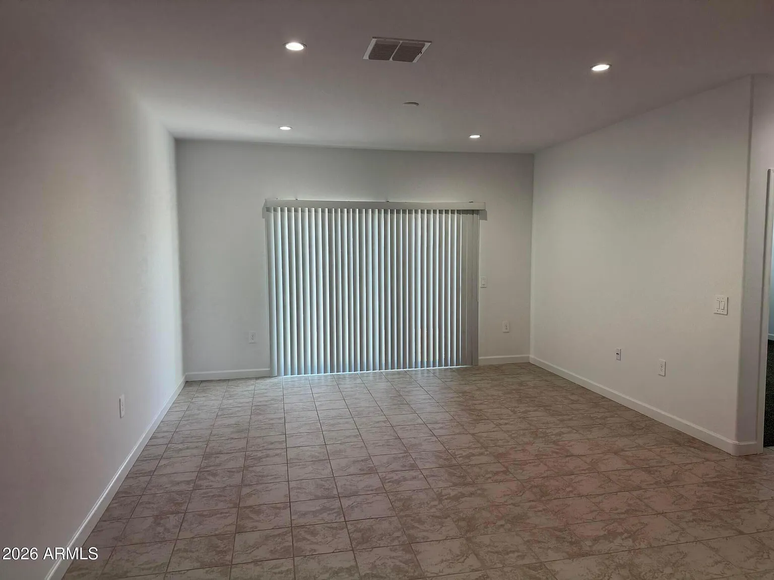 3 bed, 2.0 bath, 1536 sqft, $2,300 — Photo 3