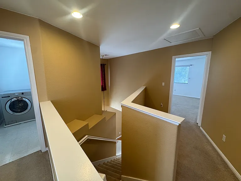 9538 Cherrydale Ct — Photo 10