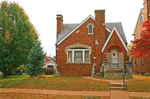 1st image of 3833 Tamm Ave