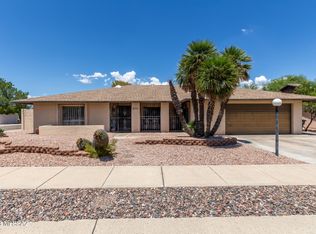 7601 E Camino Montaraz, Tucson, AZ 85715