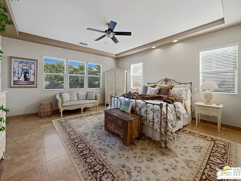 104 Azzuro Dr — Photo 36