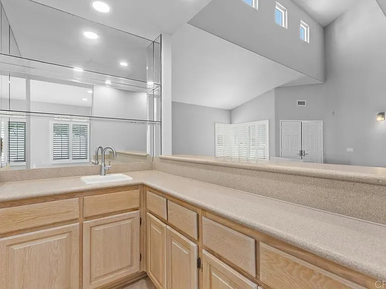 4878 Marathon Way — Photo 12