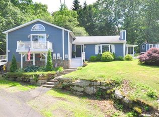 559 Guernseytown Rd, Watertown, CT 06795