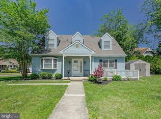 624 Arch Ave, Laurel Springs, NJ 08021