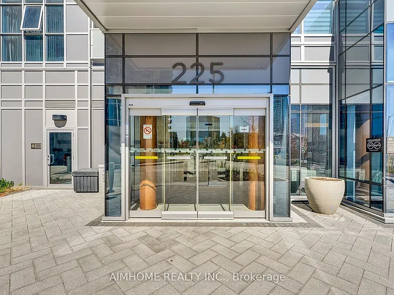 225 Village Green Sq #1006 — Photo 2
