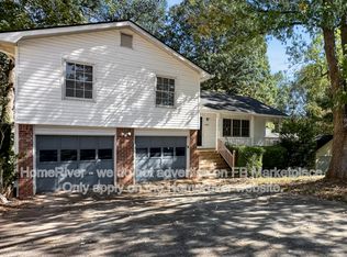 2062 Wellborn Close, Lithonia, GA 30058