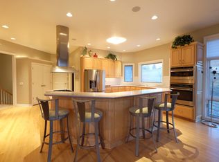 23307 Sunshine Ln, Council Bluffs, IA 51503