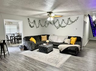 2709 Allen Forest Dr, Bryan, TX 77803