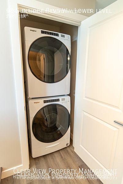Lethbridge Apartment for rent - 2 Bedrooms — photo 9