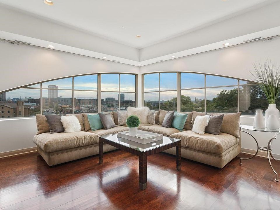 1st image of 34 W Poplar Ave APT 502