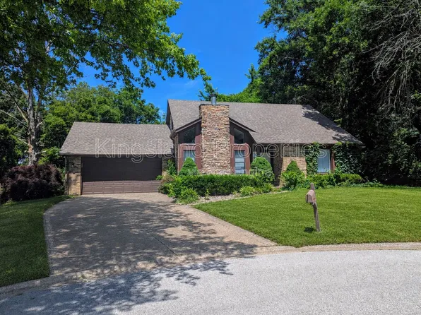 2217 Wendy Way Dr, Belleville, IL 62221