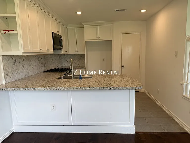 12431 Westwold Dr — Photo 10