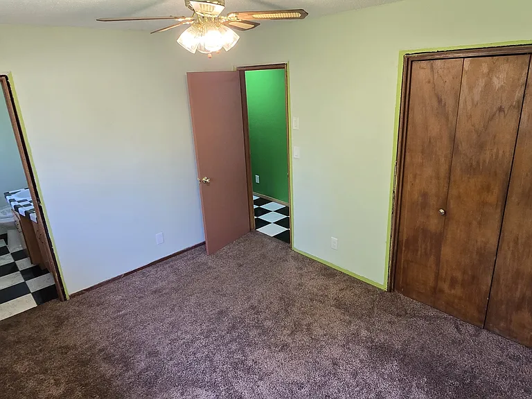 637 SE Commerce St — Photo 5