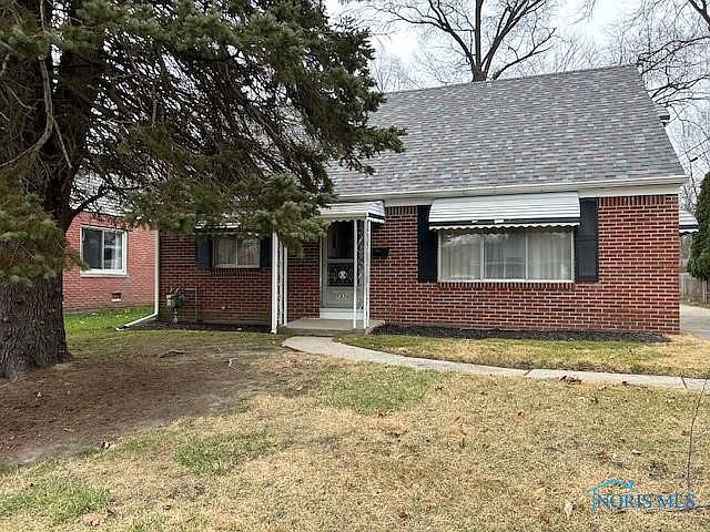 1st image of 5936 E Heights Dr