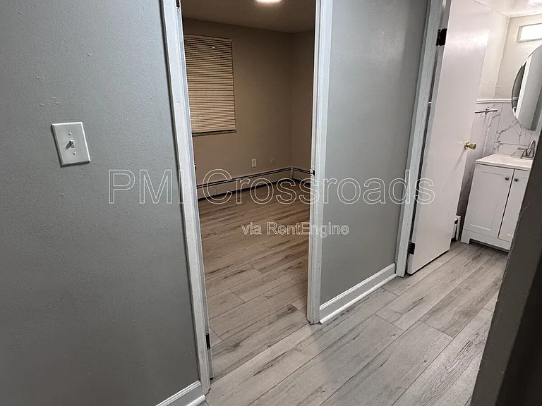 2323 Newton St #1 — Photo 9