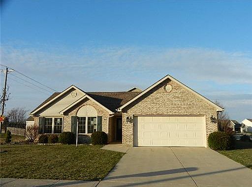 1st image of 2851 Huntington Dr