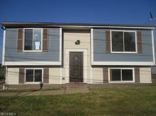 4605 E 153rd St, Cleveland, OH 44128