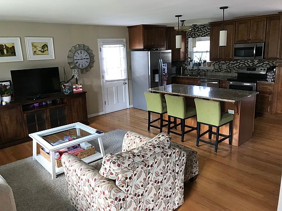 4th image of 5829 Sierra Dr