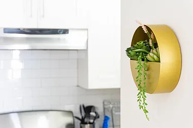 Rented by Century 21 Metropolitan