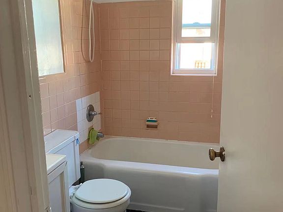 2nd image of 14960 17th Ave Floor 2