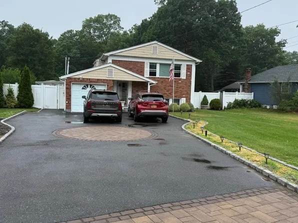 1030 Terry Road, Ronkonkoma, NY 11779