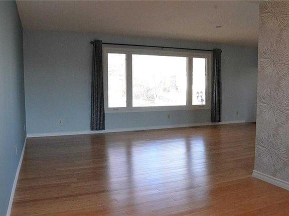 3rd image of 3711 N Beaver Rd NW