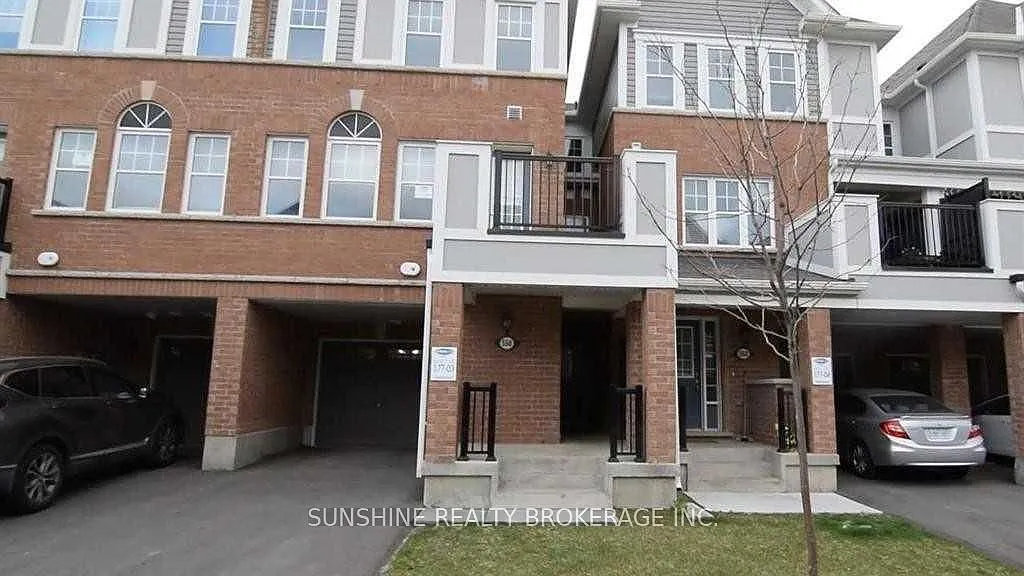 3 bed, $3,000 — Photo 1